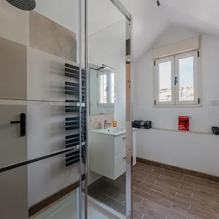 Arcachon Centre Appartement T6 Climatise, Grand Comfort Apartman *
